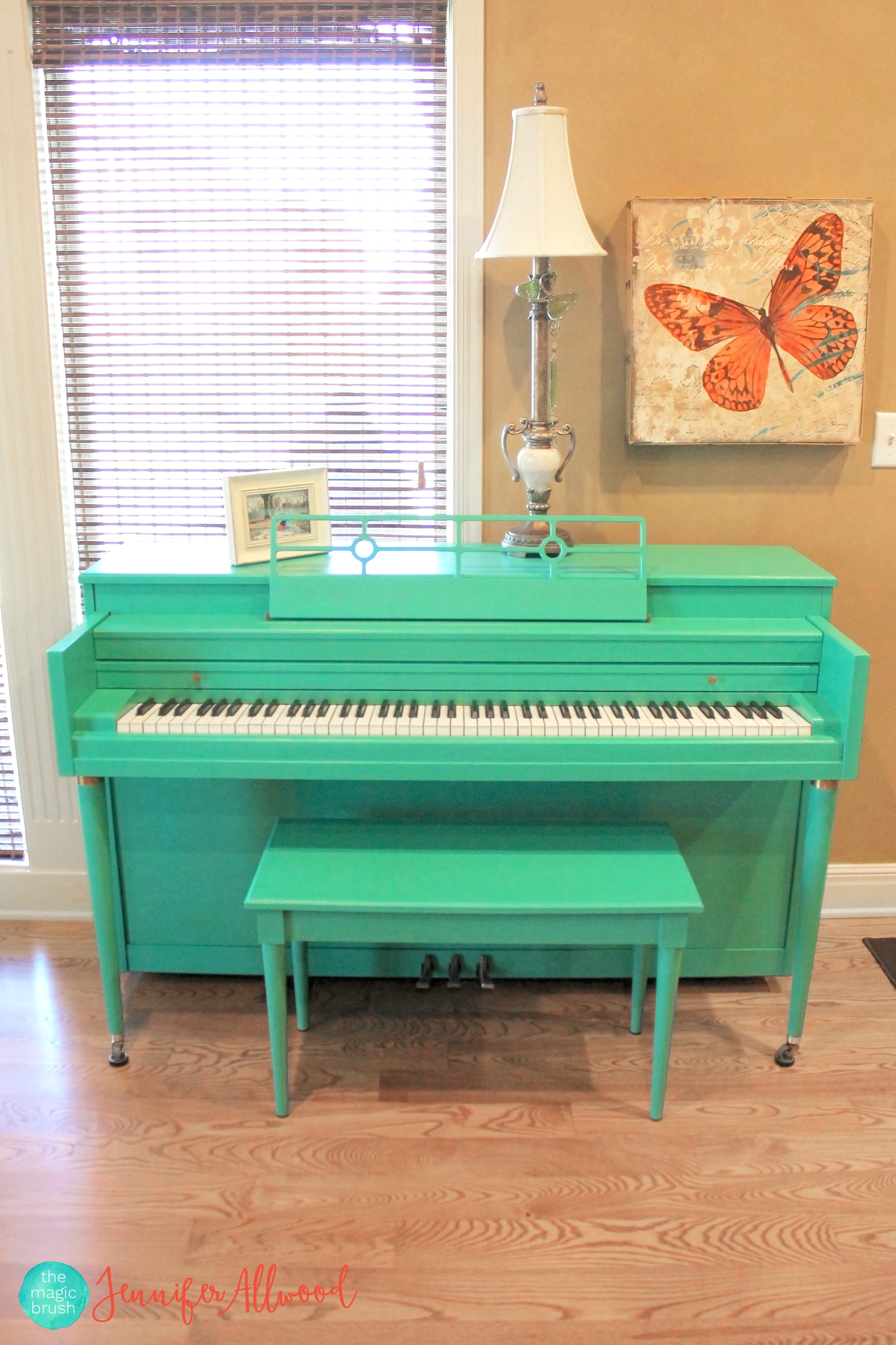 Turquoise Painted Piano | Magic Brush
