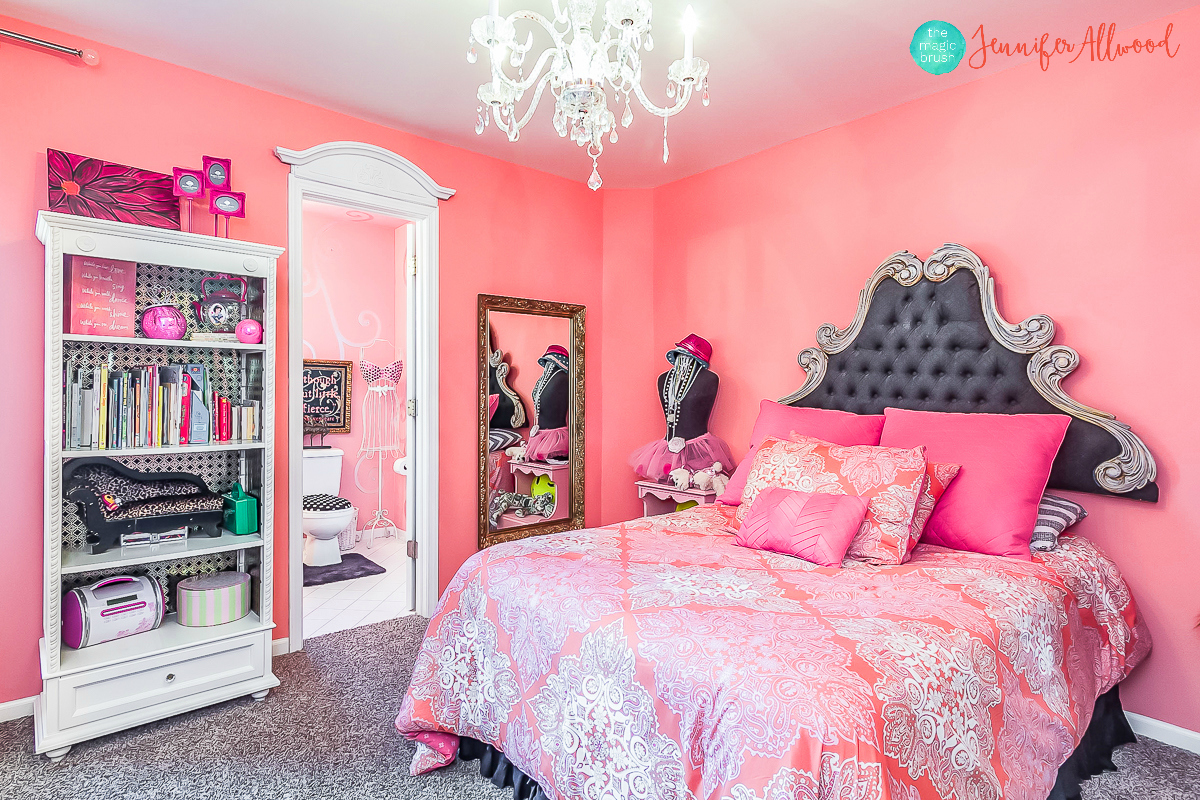 A Pink & Sweet Girls Bedroom