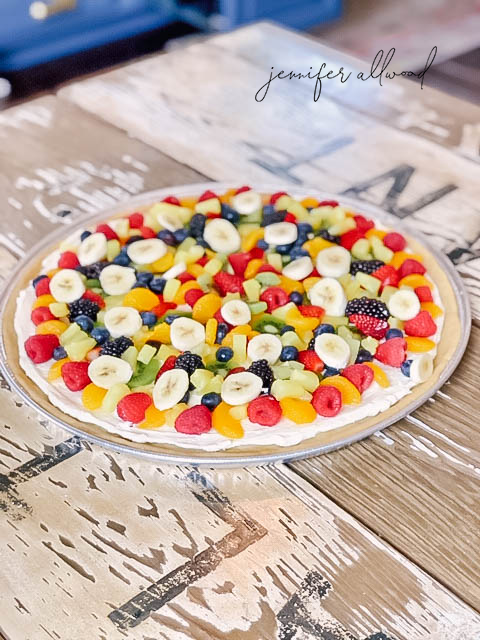 Colorful fruit pizza